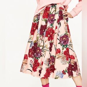 Flowy Floral Skirt